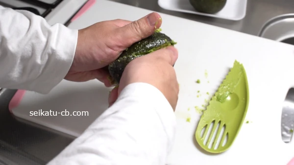 ���ܥ��ɥ��å������ڤ���ߤ����줿���ܥ��ɤ��򼴤˥����Ȳ�