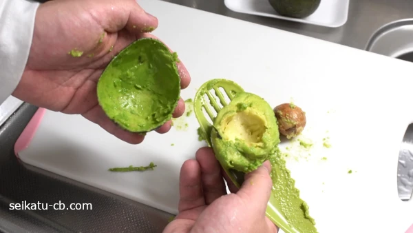 ���ܥ��ɥ��å������餫�餯��̤������ܥ���