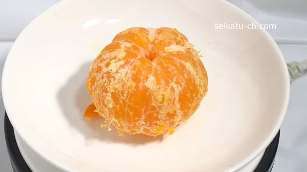 再冷凍して常温解凍した皮をむいたみかん