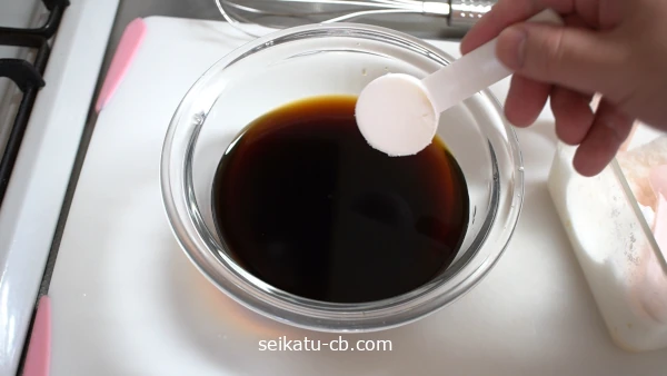 コーヒー400mlに砂糖大さじ3加える